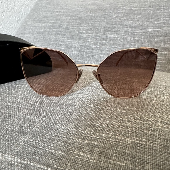 Prada Women's Sunglasses - Picture 1 of 4